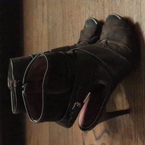 Nine West Eleanore Heels